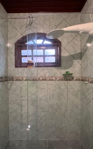 Casa de condomínio à venda com 150m², 2 quartos e 2 vagas Casa de condomínio à venda com 150m², 2 quartos e 2 vagasBanheiro 2