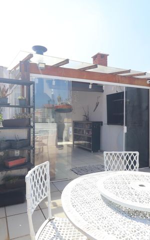Apartamento à venda com 160m², 3 quartos e 2 vagasCobertura