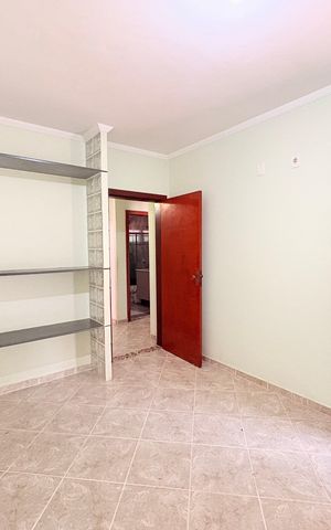 Casa de condomínio à venda com 1000m², 5 quartos e 7 vagasQuarto 1