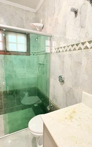 Casa de condomínio à venda com 1000m², 5 quartos e 7 vagasBanheiro Social 1