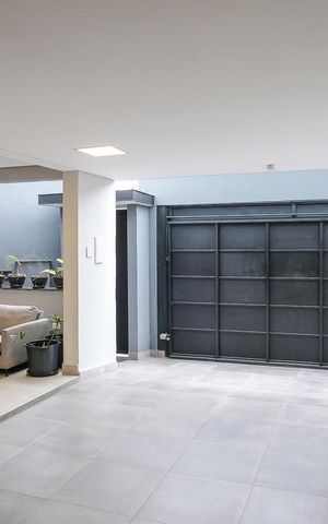 Casa à venda com 183m², 3 quartos e 2 vagasGaragem