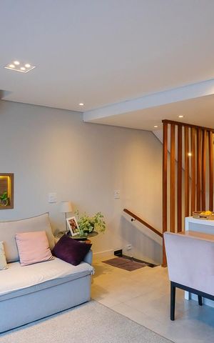 Casa à venda com 183m², 3 quartos e 2 vagasSala