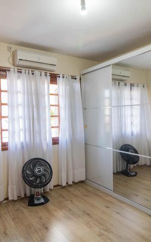 Casa à venda com 258m², 4 quartos e 4 vagasQuarto 2