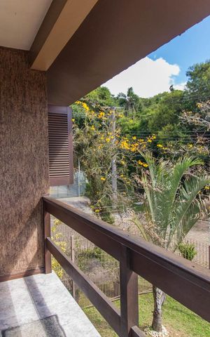 Casa à venda com 258m², 4 quartos e 4 vagasVaranda do Quarto 4