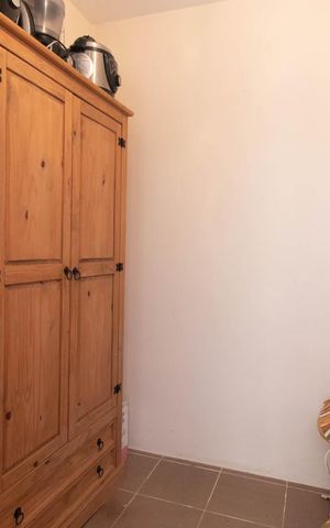 Casa à venda com 258m², 4 quartos e 4 vagasÁrea de Serviço
