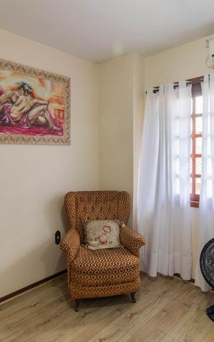 Casa à venda com 258m², 4 quartos e 4 vagasQuarto 2