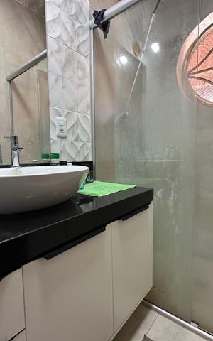 Casa à venda com 360m², 4 quartos e 5 vagas