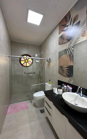 Casa à venda com 360m², 4 quartos e 5 vagas