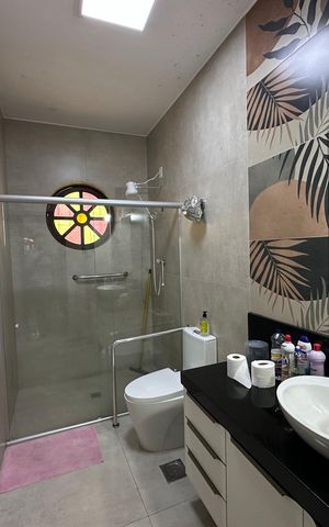 Casa à venda com 360m², 4 quartos e 5 vagas