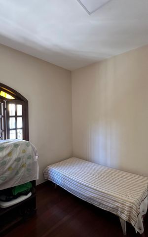 Casa à venda com 360m², 4 quartos e 5 vagas