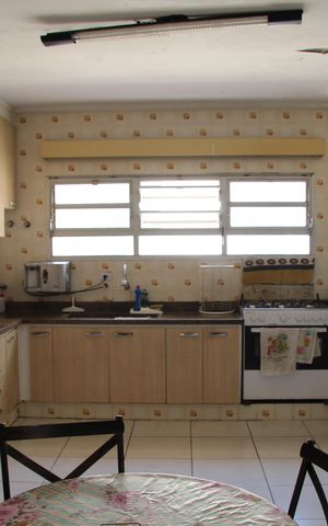 Casa à venda com 585m², 5 quartos e 6 vagasCozinha