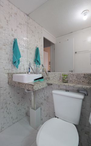 Apartamento à venda com 43m², 2 quartos e 1 vagaBanheiro Social