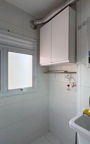 Apartamento à venda com 60m², 3 quartos e 1 vaga Apartamento à venda com 60m², 3 quartos e 1 vagaLavanderia