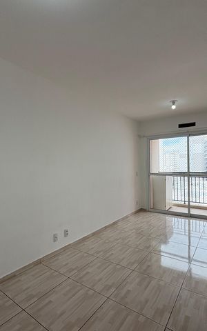 Apartamento à venda com 60m², 3 quartos e 1 vaga Apartamento à venda com 60m², 3 quartos e 1 vagaSala