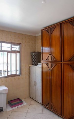Casa à venda com 282m², 4 quartos e 6 vagasÁrea de Serviço