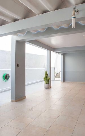 Casa à venda com 282m², 4 quartos e 6 vagasGaragem