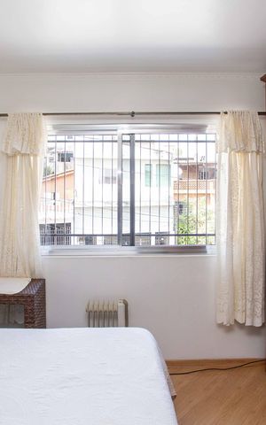 Casa à venda com 282m², 4 quartos e 6 vagasQuarto 