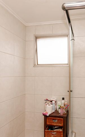 Apartamento à venda com 74m², 2 quartos e 1 vaga Apartamento à venda com 74m², 2 quartos e 1 vagaBanheiro Social