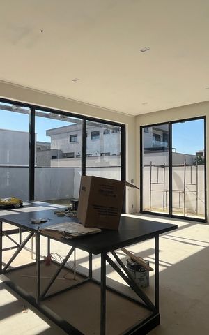 Casa de condomínio à venda com 428m², 4 quartos e 4 vagas
