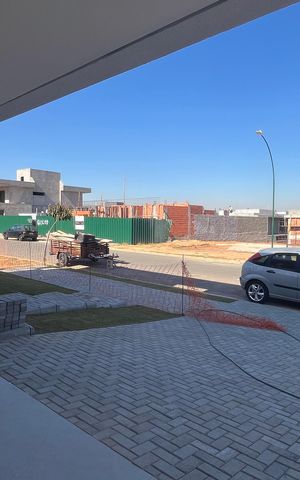 Casa de condomínio à venda com 428m², 4 quartos e 4 vagas