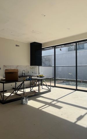 Casa de condomínio à venda com 428m², 4 quartos e 4 vagas