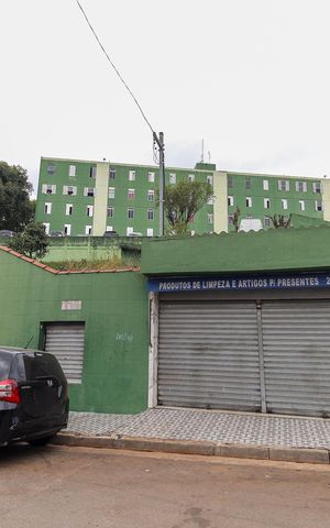 Apartamento para alugar com 75m², 3 quartos e 1 vaga Apartamento para alugar com 75m², 3 quartos e 1 vagaFachada
