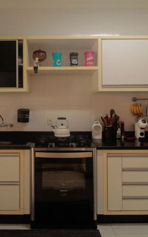 Casa à venda com 281m², 3 quartos e 2 vagas Casa à venda com 281m², 3 quartos e 2 vagasCozinha