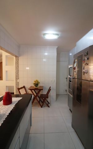 Apartamento à venda com 133m², 3 quartos e 3 vagasCozinha