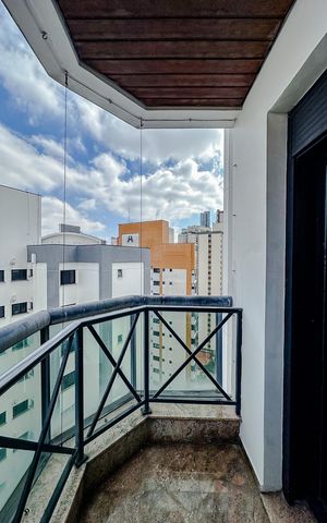 Apartamento para alugar com 280m², 3 quartos e 3 vagasVaranda do Quarto 2
