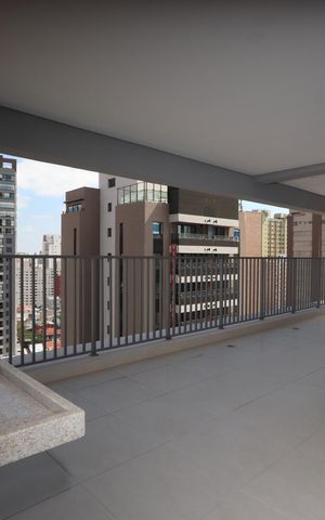 Apartamento à venda com 117m², 2 quartos e 2 vagasVaranda
