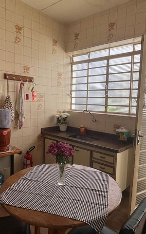 Casa à venda com 80m², 2 quartos e 1 vaga Casa à venda com 80m², 2 quartos e 1 vagaCozinha