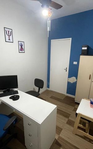 Casa à venda com 174m², 3 quartos e 2 vagas Casa à venda com 174m², 3 quartos e 2 vagasQuarto 2