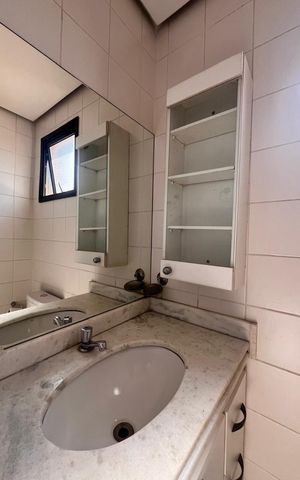 Apartamento à venda com 55m², 1 quarto e 1 vaga Apartamento à venda com 55m², 1 quarto e 1 vagaBanheiro