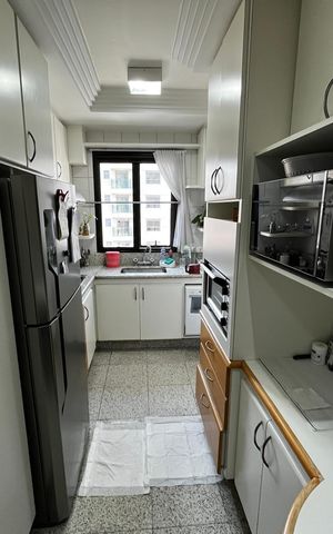 Apartamento à venda com 94m², 3 quartos e 2 vagasCozinha