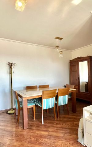Apartamento à venda com 84m², 3 quartos e 2 vagas Apartamento à venda com 84m², 3 quartos e 2 vagasSala