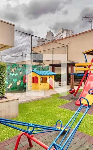 Apartamento à venda com 84m², 3 quartos e 2 vagas Apartamento à venda com 84m², 3 quartos e 2 vagasÁrea comum - Playground