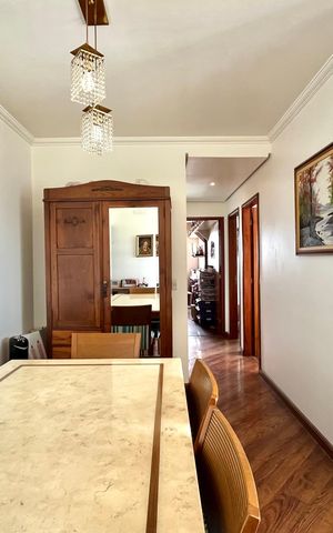Apartamento à venda com 84m², 3 quartos e 2 vagas Apartamento à venda com 84m², 3 quartos e 2 vagasSala