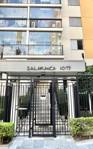 Apartamento à venda com 84m², 3 quartos e 2 vagas Apartamento à venda com 84m², 3 quartos e 2 vagasFachada