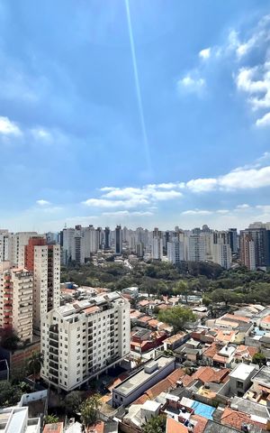 Apartamento à venda com 84m², 3 quartos e 2 vagas Apartamento à venda com 84m², 3 quartos e 2 vagasVista da Varanda