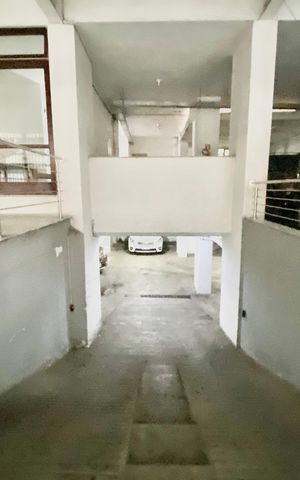 Apartamento à venda com 205m², 3 quartos e 1 vagaGaragem