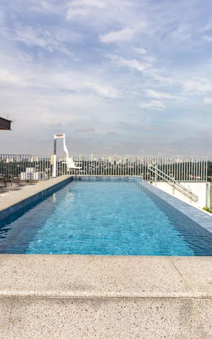 Studio à venda com 20m², 1 quarto e sem vaga Studio à venda com 20m², 1 quarto e sem vagaPiscina