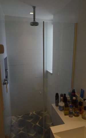 Apartamento à venda com 147m², 4 quartos e 1 vaga Apartamento à venda com 147m², 4 quartos e 1 vagaBanheiro