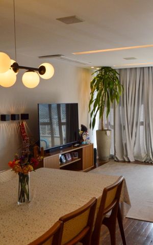 Apartamento à venda com 147m², 4 quartos e 1 vaga Apartamento à venda com 147m², 4 quartos e 1 vagaSala