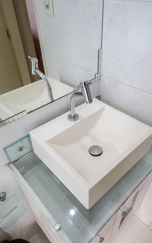 Apartamento à venda com 50m², 2 quartos e 1 vaga Apartamento à venda com 50m², 2 quartos e 1 vagaBanheiro