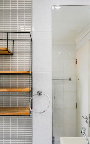 Apartamento à venda com 50m², 2 quartos e 1 vaga Apartamento à venda com 50m², 2 quartos e 1 vagaBanheiro
