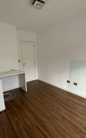 Casa de condomínio para alugar com 159m², 3 quartos e 2 vagas Casa de condomínio para alugar com 159m², 3 quartos e 2 vagasQuarto 1