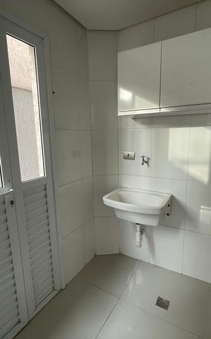 Casa de condomínio para alugar com 159m², 3 quartos e 2 vagas Casa de condomínio para alugar com 159m², 3 quartos e 2 vagasÁrea de Serviço