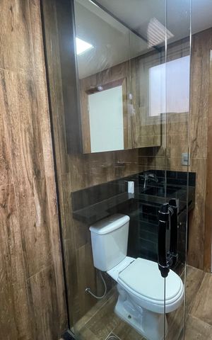 Casa de condomínio para alugar com 159m², 3 quartos e 2 vagas Casa de condomínio para alugar com 159m², 3 quartos e 2 vagasBanheiro da Suíte