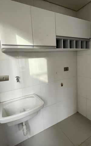 Casa de condomínio para alugar com 159m², 3 quartos e 2 vagas Casa de condomínio para alugar com 159m², 3 quartos e 2 vagasÁrea de Serviço