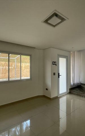 Casa de condomínio para alugar com 159m², 3 quartos e 2 vagas Casa de condomínio para alugar com 159m², 3 quartos e 2 vagasSala